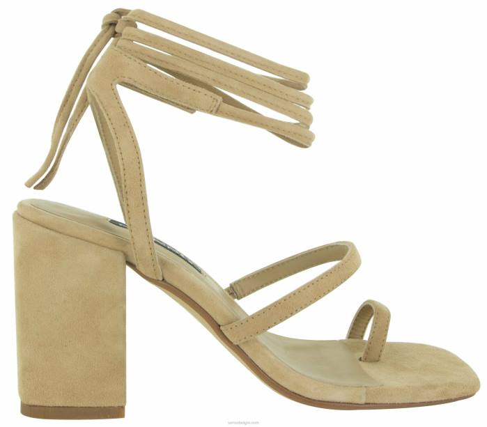 4P28315 Senso bruids orelie zand