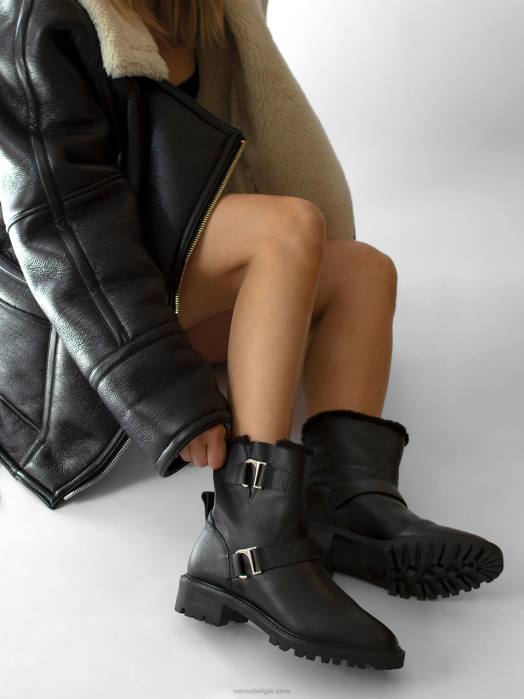 4P2823 Senso herfst/winter 21 mona ebbenhout