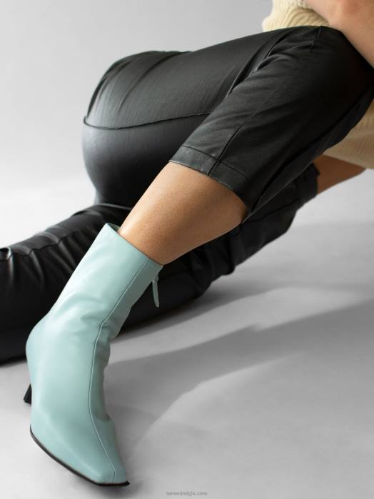 4P2853 Senso lente/zomer 21 orly bluebell