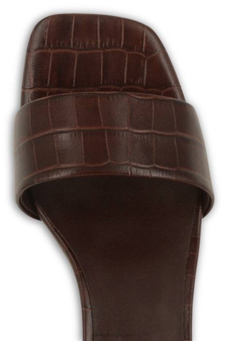 4P28195 Senso hakken maisy en cacao